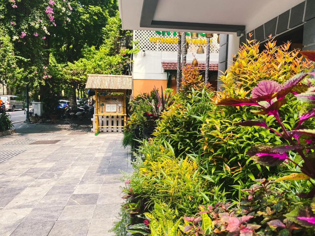 De Syloia Hotel Hanoi Buitenkant foto